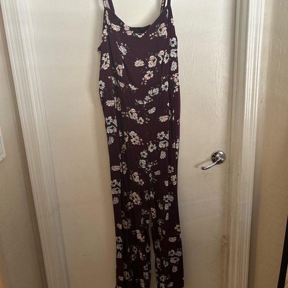 Jumpsuit -Torrid - Picture 2 of 3